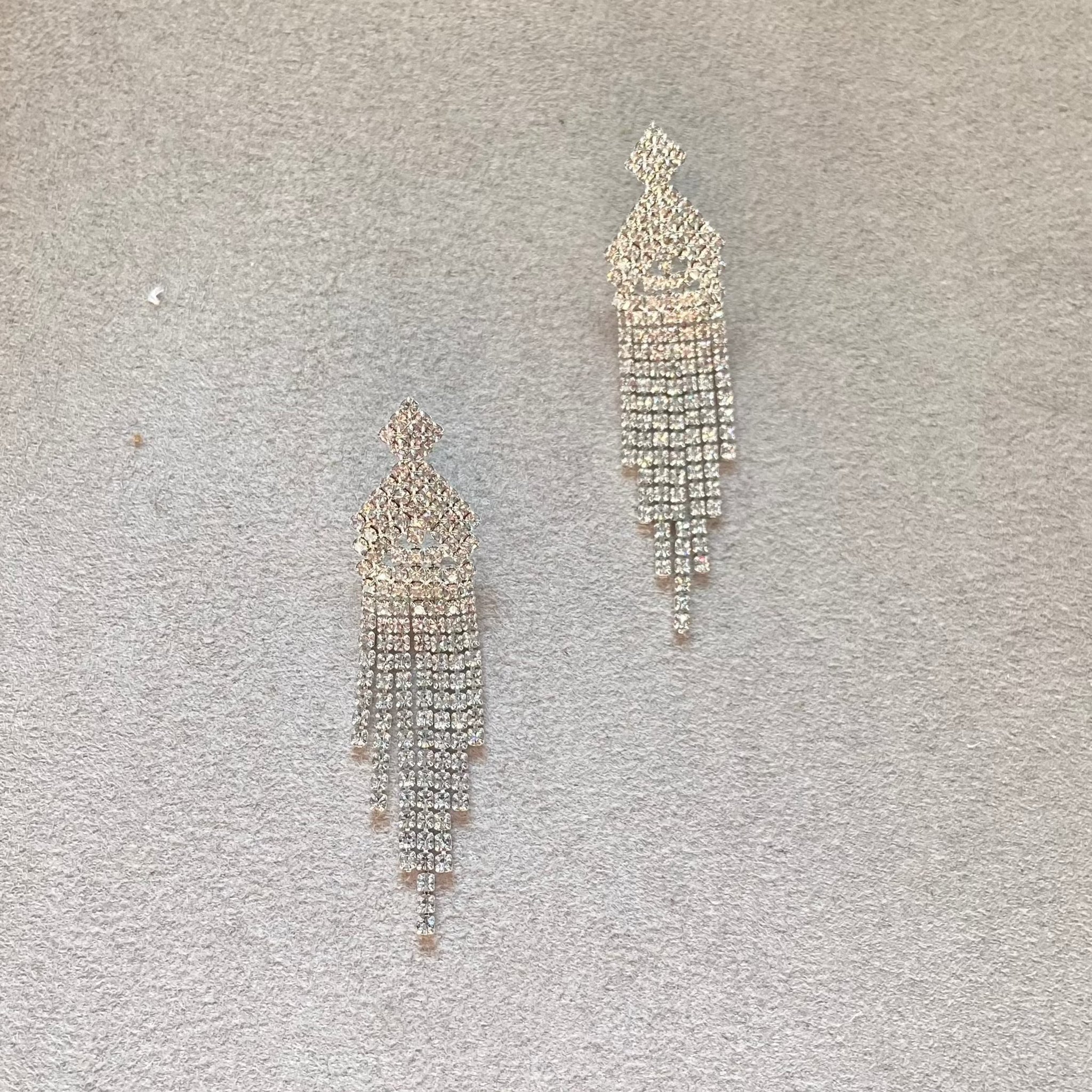 Arete rombo cascada plata