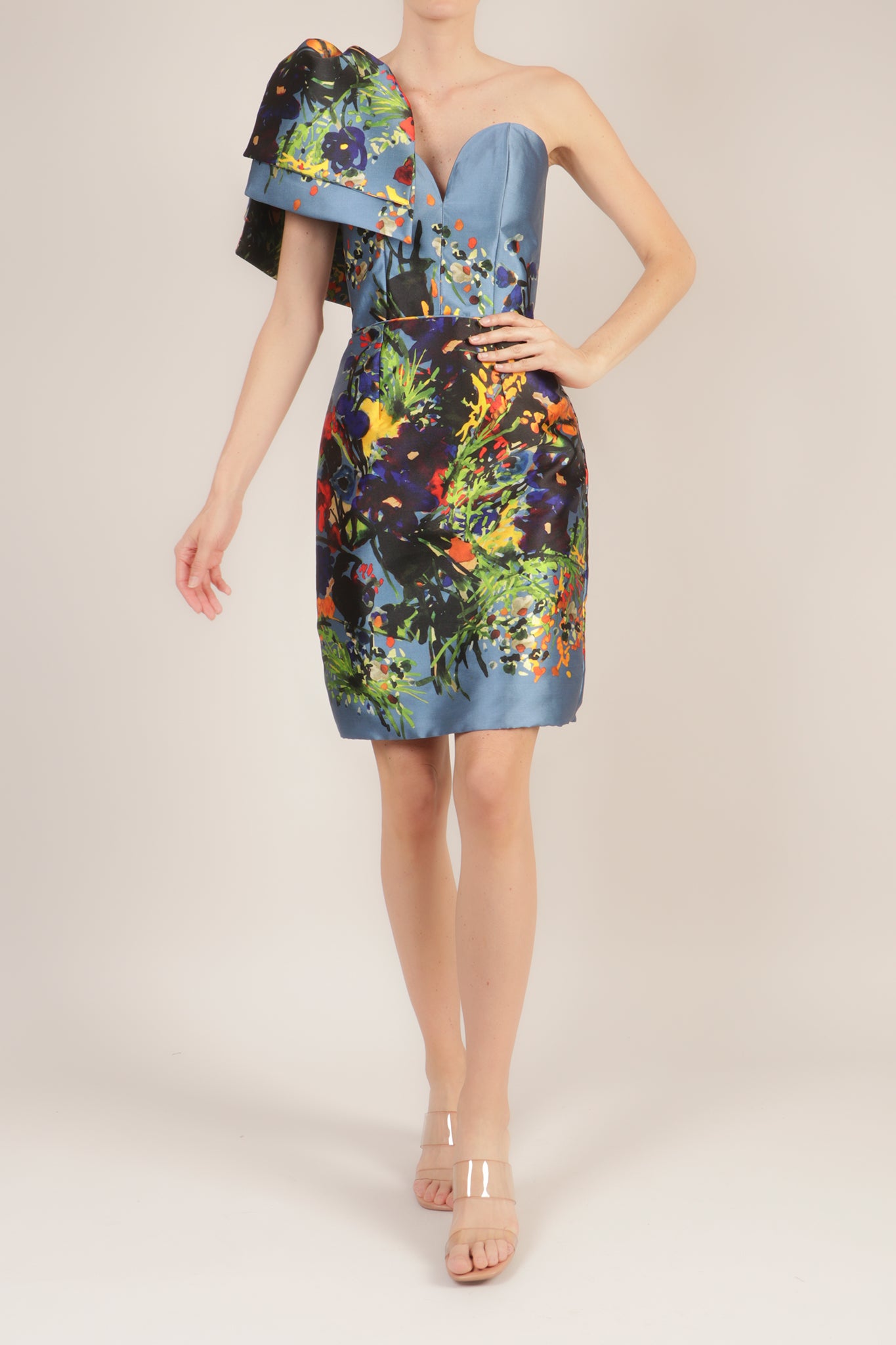 Vestido print corto moño en hombro indigo