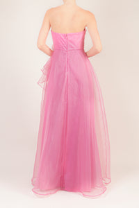 Vestido strapless flor y ruffle rosa