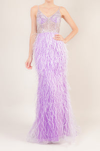 Vestido bordado v plumas transparencias lila