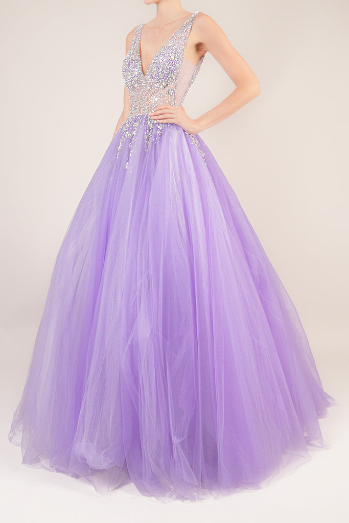Vestido bordado escote profundo lila