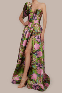 Vestido doble moño en hombro verde flores lilas