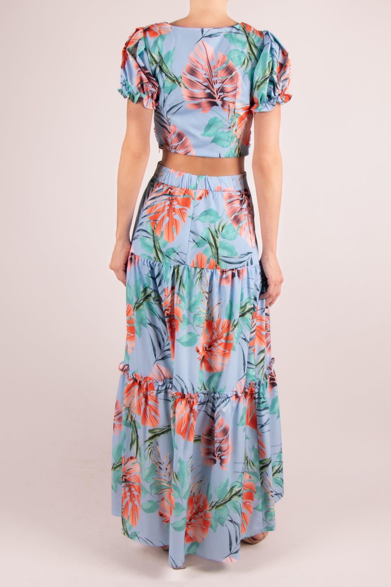 Conjunto print top y falda abertura en pierna azul