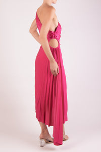 Vestido un hombro plisado detalle en cintura fucsia