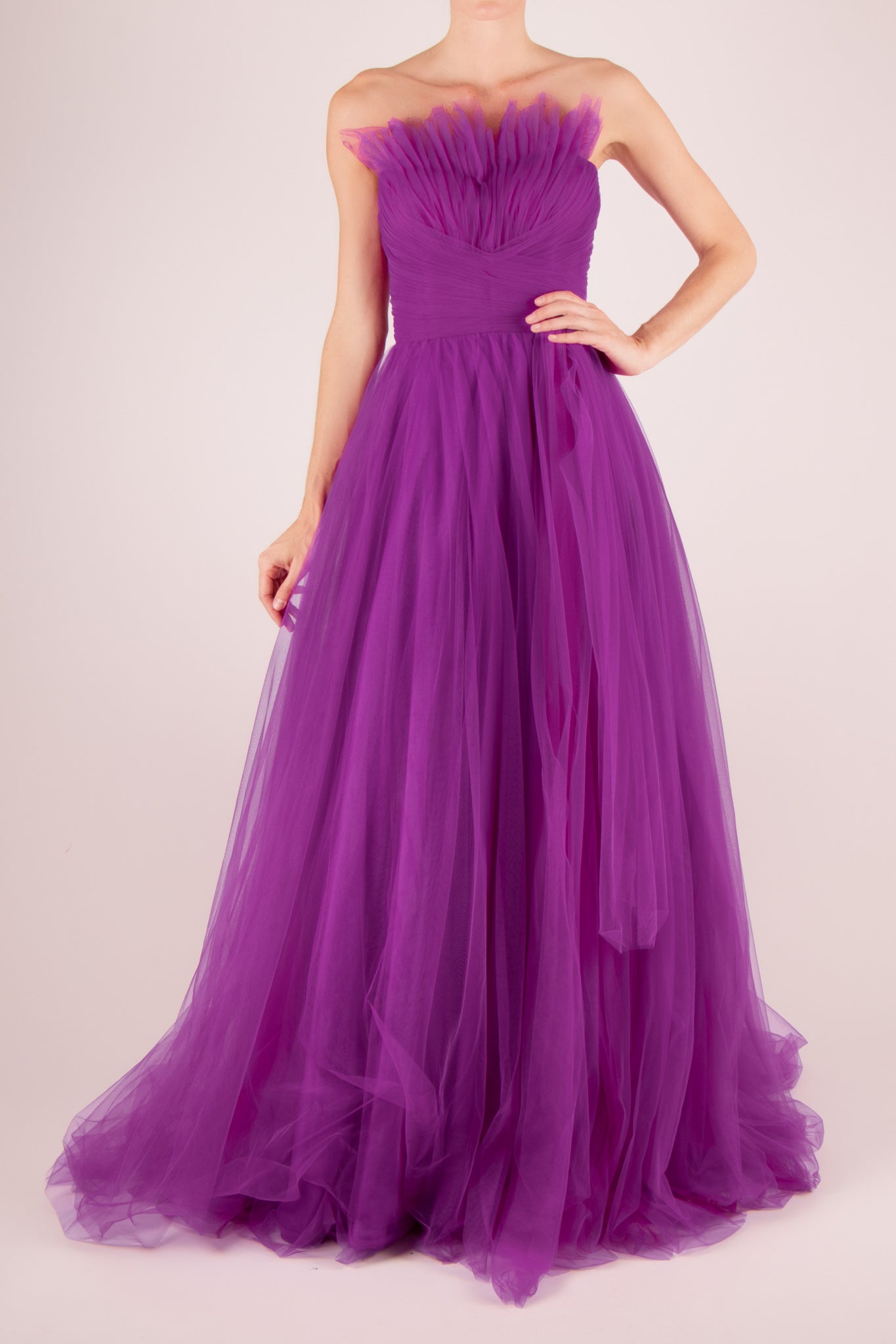 Vestido strapless magenta