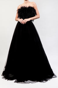 Vestido negro tul