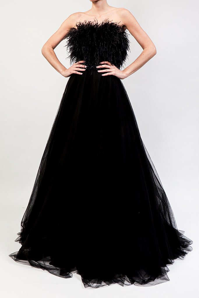 Vestido negro tul