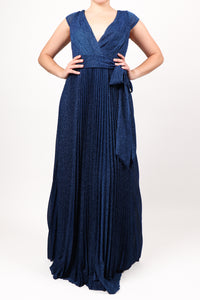 Vestido en v plisado glitter