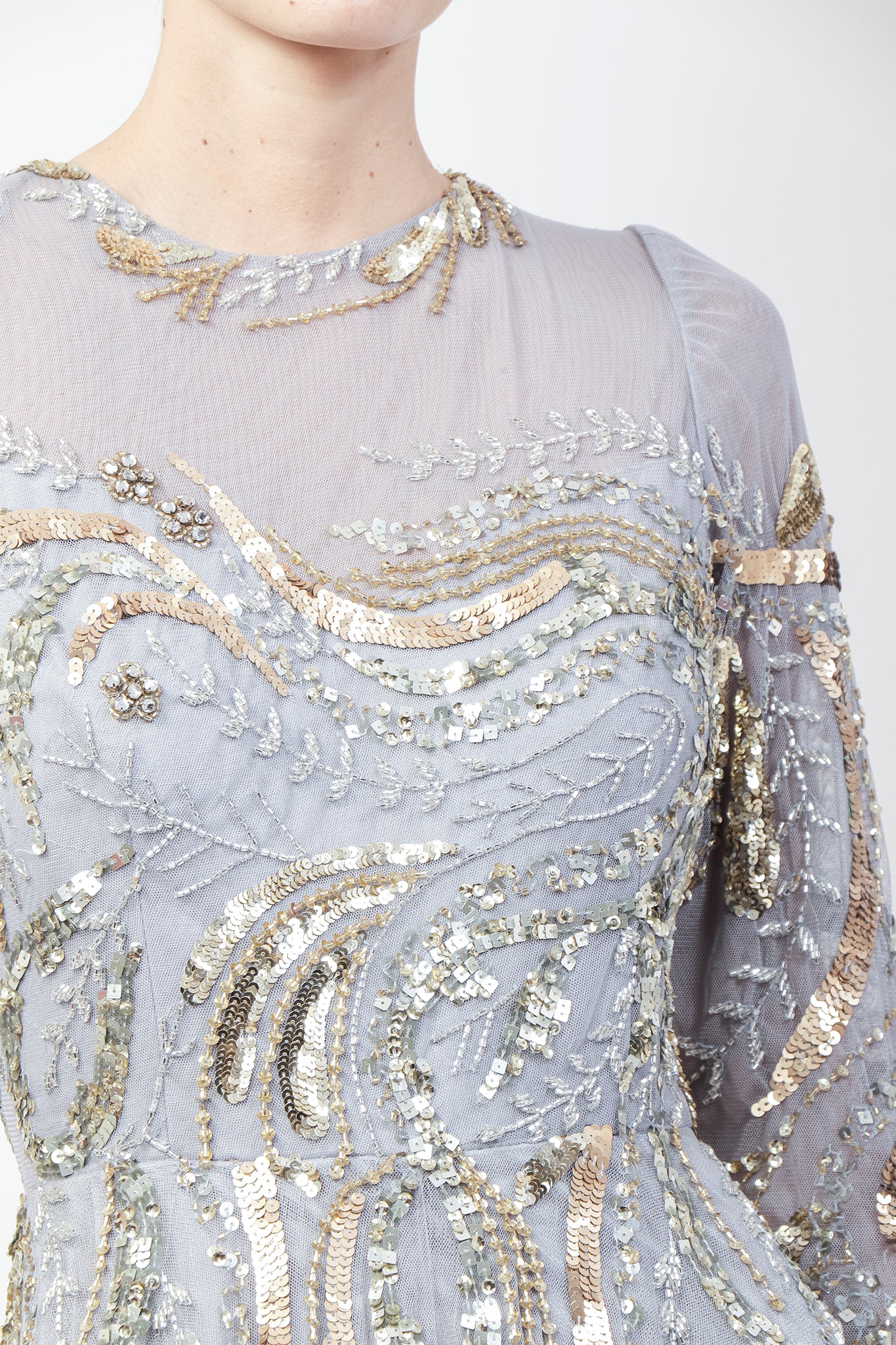 Vestido bordado corte A