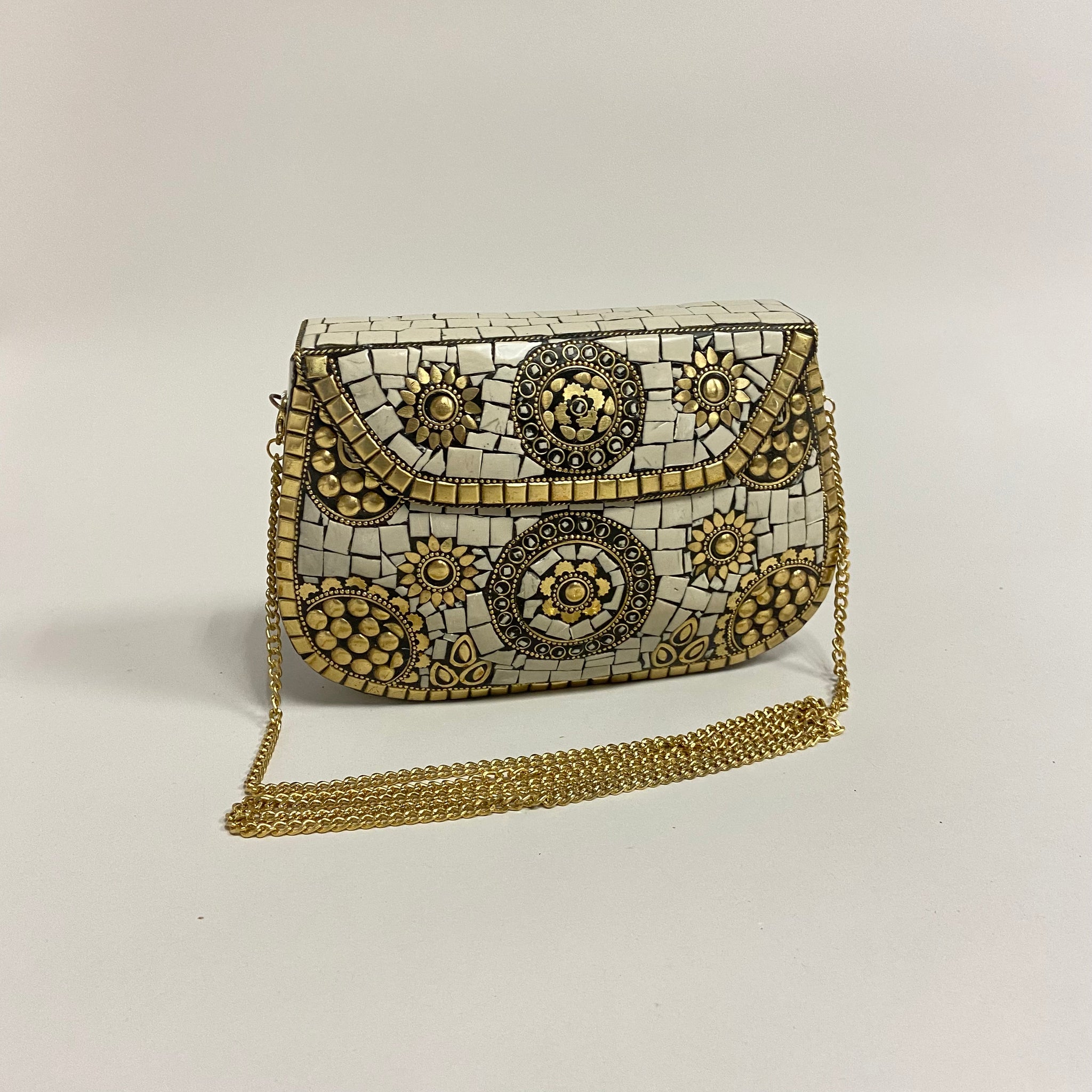 Bolsa metalica crema