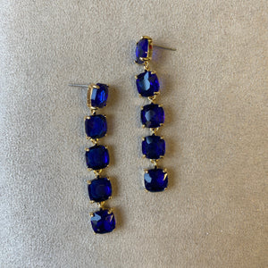 Arete cuadros azul