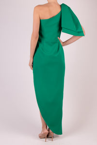Vestido un hombro asimétrico verde bandera