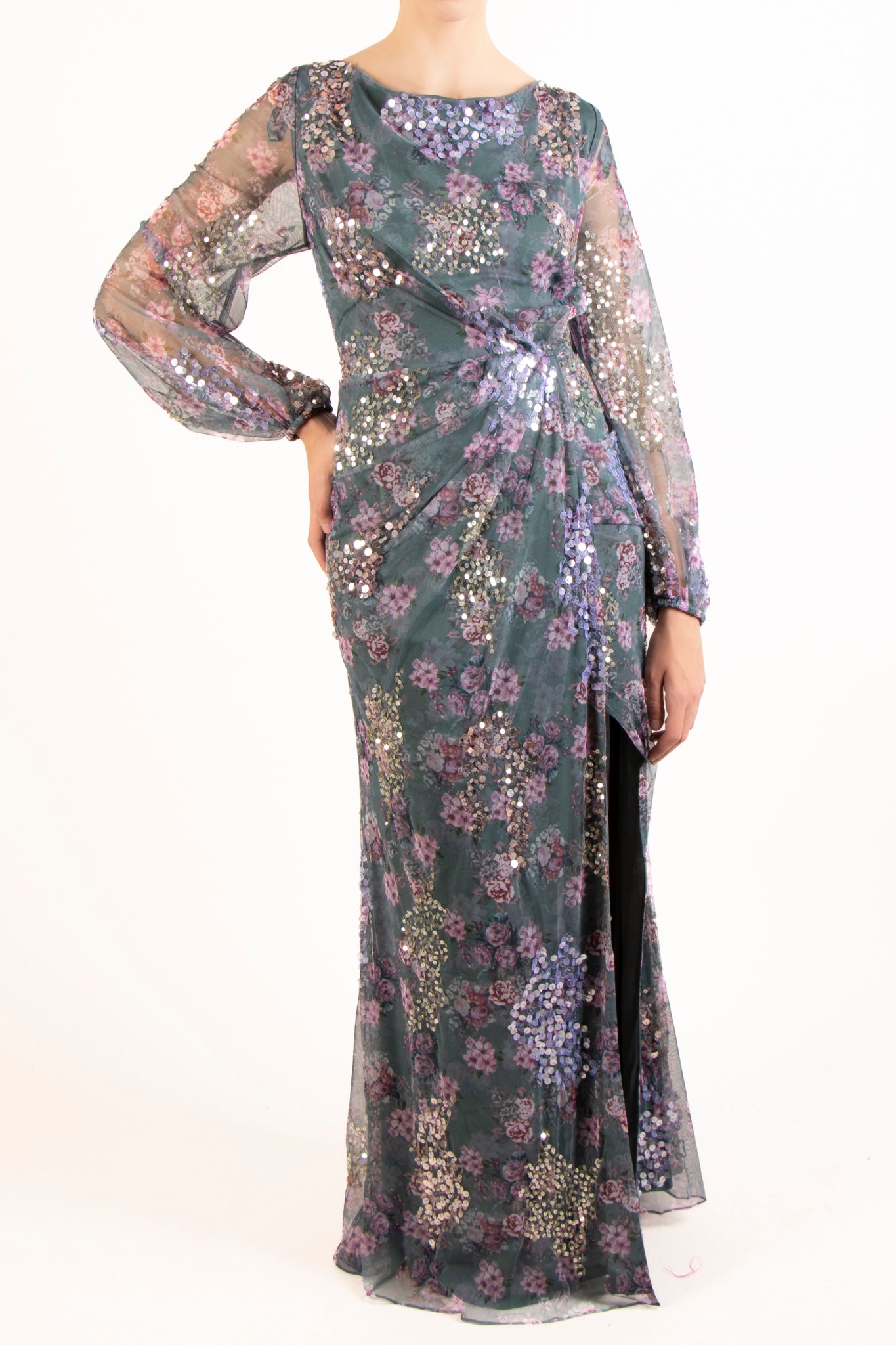 Vestido bordado manga larga gris multi