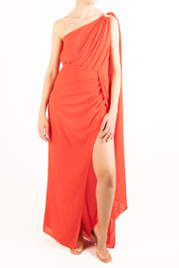 Vestido aro en hombro y capa naranja