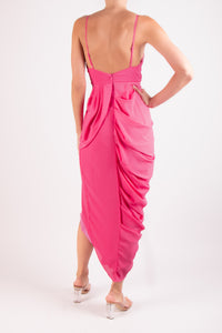 Vestido midi drapeado rosa