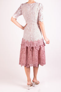 Vestido de encaje capas rosa manga corta
