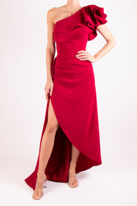 Vestido un hombro ruffle vino