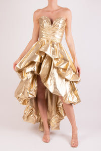 Vestido strapless corazón olanes dorado