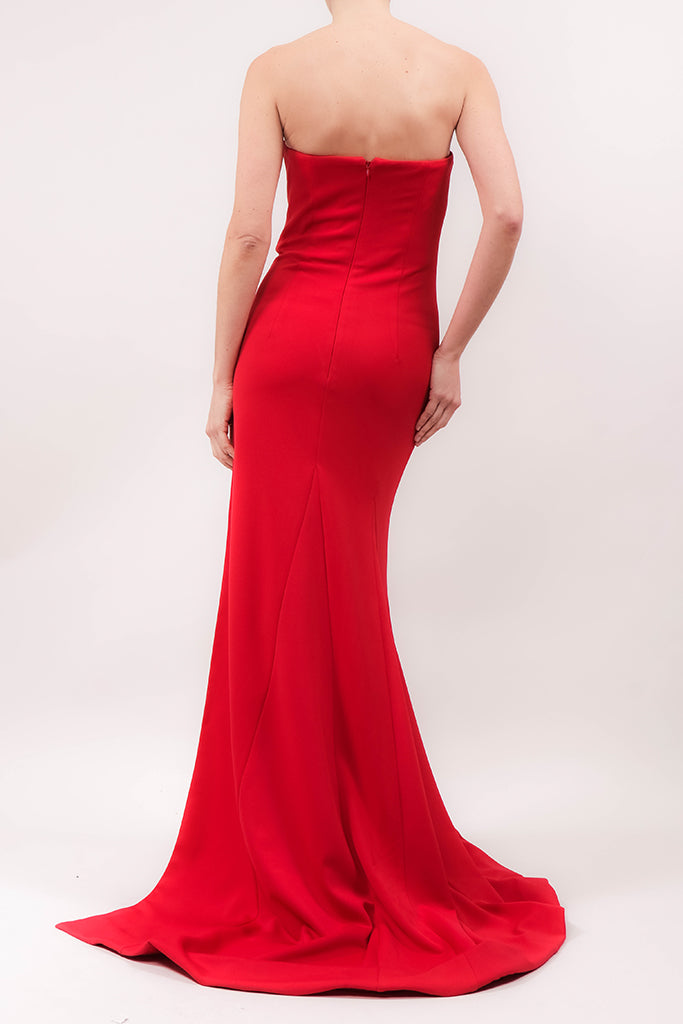 Vestido strapless abertura